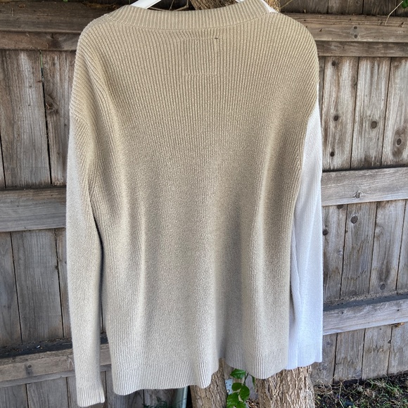 Tan and White Knit Cardigan - Picture 6 of 9